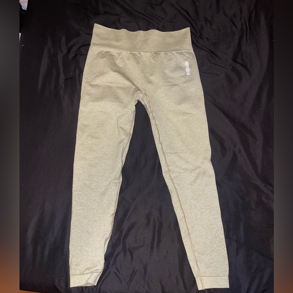 Gymshark legging, light green, size XL